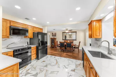 498 Chamberlin Avenue NW, Palm Bay, FL 32907 - Photo 16