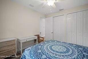 406 Pineapple Square SW, Vero Beach, FL 32962 - Photo 24