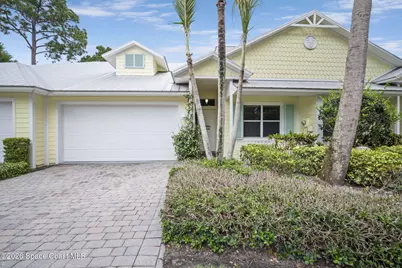 406 Pineapple Square SW, Vero Beach, FL 32962 - Photo 2