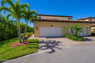 719 Lanai Cir, Melbourne, FL 32937 - Photo 1