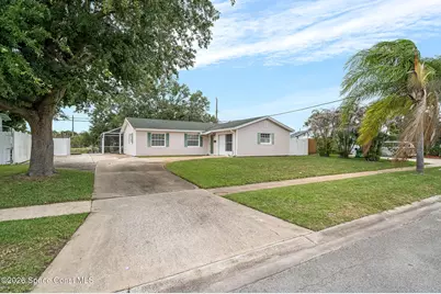 586 Louvre Drive, Melbourne, FL 32935 - Photo 2