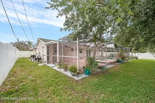 586 Louvre Dr, Melbourne, FL 32935 - Photo 12