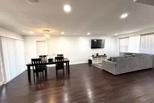 668 Hampton Dr NE, Palm Bay, FL 32905 - Photo 6