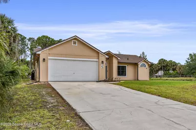 398 Falls Church Street SW, Palm Bay, FL 32908 - Photo 2