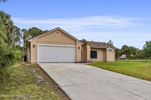 398 Falls Church St SW, Palm Bay, FL 32908 - Photo 2