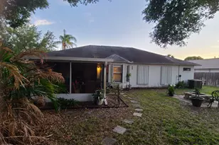 2462 Appalachian Dr, Melbourne, FL 32935 - Photo 16