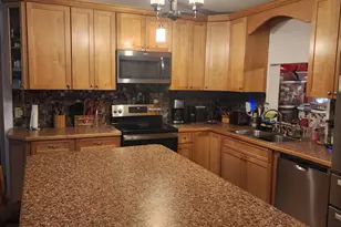 913 Commerce Rd SE, Palm Bay, FL 32909 - Photo 4