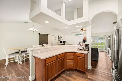 506 Escarole Street SE, Palm Bay, FL 32909 - Photo 8
