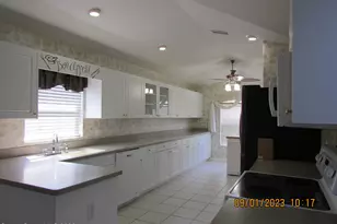 2710 Bradfordt Dr, Melbourne, FL 32904 - Photo 4