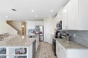 1055 Kylar Dr NW, Palm Bay, FL 32907 - Photo 10