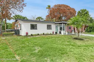 3042 Plummer Cir, Melbourne, FL 32901 - Photo 2