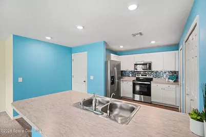 448 Scarlet Road SW #32, Palm Bay, FL 32908 - Photo 12