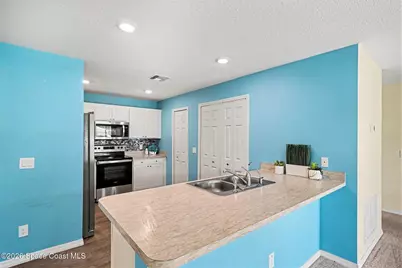 448 Scarlet Road SW, Palm Bay, FL 32908 - Photo 10