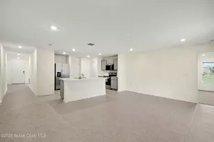 436 Wimpole Ln SW, Palm Bay, FL 32908 - Photo 4
