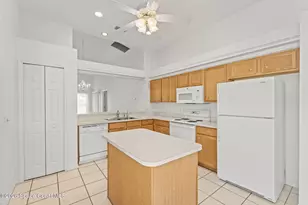 1021 Pine Creek Cir NE, Palm Bay, FL 32905 - Photo 8