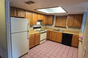8644 N Atlantic Ave, Cape Canaveral, FL 32920 - Photo 4