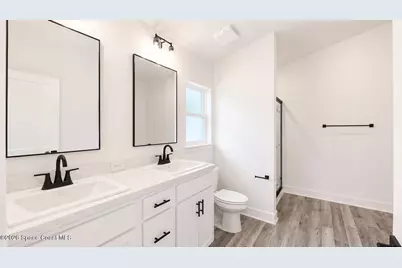 821 Airport Avenue SE, Palm Bay, FL 32909 - Photo 12