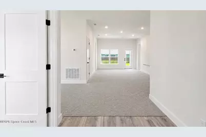 821 Airport Avenue SE, Palm Bay, FL 32909 - Photo 2