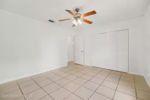 901 Grandeur St SE, Palm Bay, FL 32909 - Photo 14