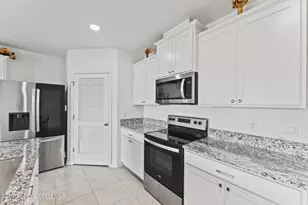 7284 Topaz Dr, Grant-Valkaria, FL 32949 - Photo 14