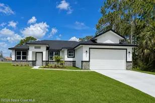 526 Oleander Ln NW, Palm Bay, FL 32907 - Photo 1