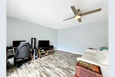 3913 Vista Oaks Circle NE, Palm Bay, FL 32905 - Photo 16