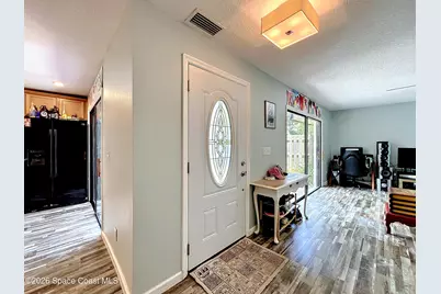 3913 Vista Oaks Circle NE, Palm Bay, FL 32905 - Photo 14