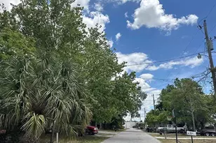 7908 Butler Ave, Hudson, FL 34677 - Photo 4