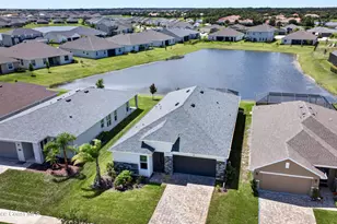 1984 SE Middlebury Dr SE, Palm Bay, FL 32909 - Photo 6