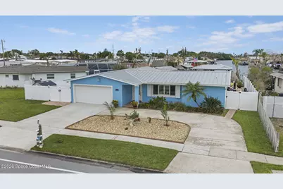 240 Diana Boulevard, Merritt Island, FL 32953 - Photo 4