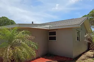 2355 28th Ave, Vero Beach, FL 32960 - Photo 8
