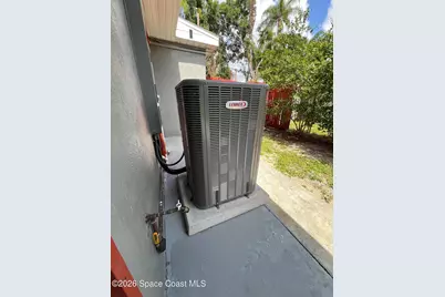 2355 28th Avenue, Vero Beach, FL 32960 - Photo 10