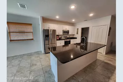 261 Wisteria Avenue NW, Palm Bay, FL 32907 - Photo 12