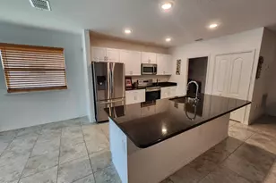 261 Wisteria Ave NW, Palm Bay, FL 32907 - Photo 12
