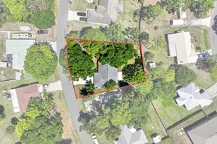 1569 Hayworth Cir NW, Palm Bay, FL 32907 - Photo 28