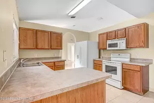 1416 Martinez St SE, Palm Bay, FL 32909 - Photo 10