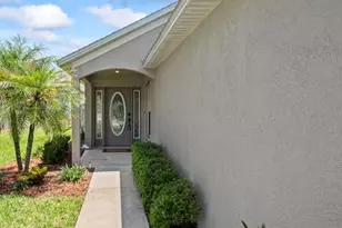 3350 Deer Lakes Dr, Melbourne, FL 32940 - Photo 6