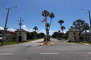 195 Sea Breeze Cir, Merritt Island, FL 32953 - Photo 2