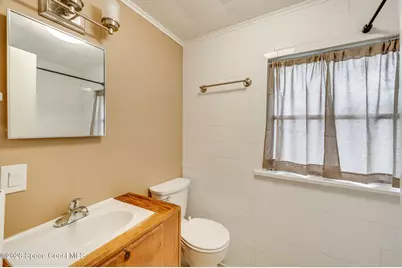 108 E Avenue D E, Melbourne, FL 32901 - Photo 22