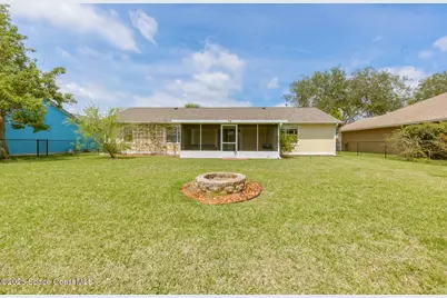4361 Silver Lake Drive, Melbourne, FL 32901 - Photo 32