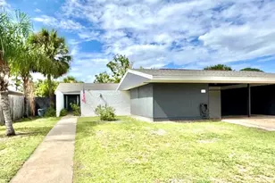 938 Brunswick Ln, Rockledge, FL 32955 - Photo 2