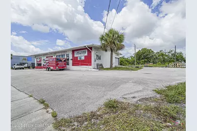 415 US Highway 1, Vero Beach, FL 32962 - Photo 22