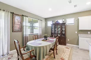 728 Acadia Ct SE, Palm Bay, FL 32909 - Photo 10