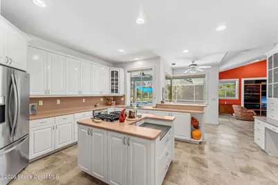 109 Harbor Point Drive, Sebastian, FL 32958 - Photo 18