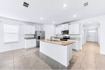 1477 Mineral Loop Drive NW, Palm Bay, FL 32907 - Photo 6