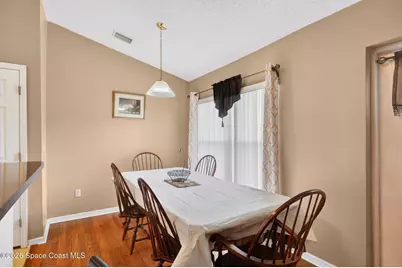 534 White Plains Avenue SW, Palm Bay, FL 32908 - Photo 12