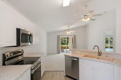 4217 Mount Carmel Lane, Melbourne, FL 32901 - Photo 6