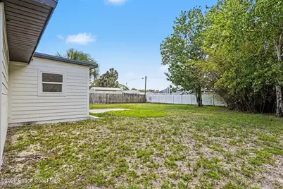 428 Calamondin Avenue NW, Palm Bay, FL 32907 - Photo 24