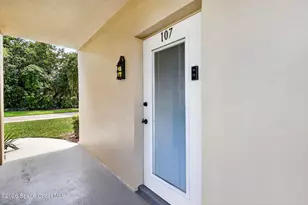 19 Pine Arbor Ln, Vero Beach, FL 32962 - Photo 6