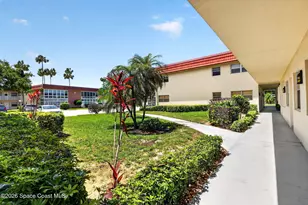 19 Pine Arbor Ln, Vero Beach, FL 32962 - Photo 4